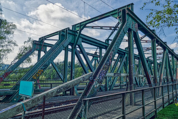 Historische Eisenbahnbrücke über die Ruhr bei Hattingen