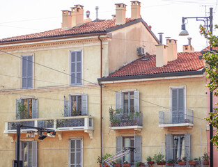 Naklejka premium Old romantic houses in the renowned tourist district of Navigli. Milan, Lombardy, Italy.