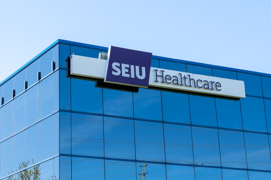 Richmond Hill, On, Canada - May 1, 2021: SEIU Healthcare Head Office Building In Richmond Hill, Ontario, Canada. SEIU Healthcare Is The Union That Represents  Frontline Healthcare Workers In Ontario.