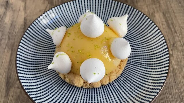 Tarte au citron meringu&eacute;e