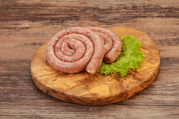 Raw sausage ring for grill