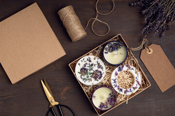 DIY scented soy wax sachet with botanicals and essencial oils. Natural handmade air freshener