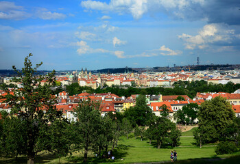 panorama miasta w słoneczny dzień, panorama of the city, View on Prague on a sunny day