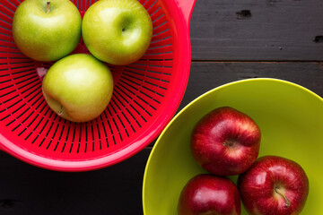 Green apples and Red apples 