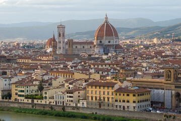 Obraz premium View of the Cathedral of Santa Maria del Fiore on a September afternoon. Italy, Florence
