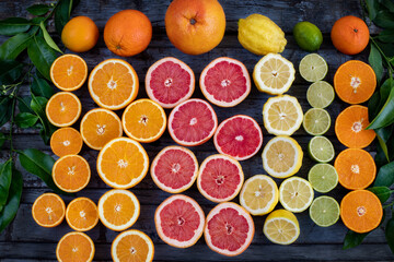 Many citrus fruits on the table