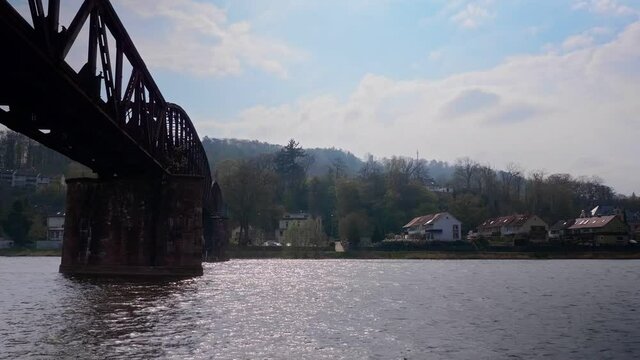 A beautiful shot of a bridge over the Weser river in Hameln, Germany