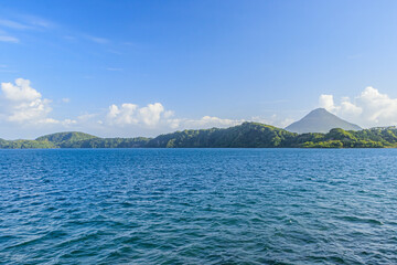 池田湖遊園地から見た開聞岳と池田湖　鹿児島県指宿市　Mt.Kaimondake and Lake Ikedako Kagoshima-ken Ibusuki city