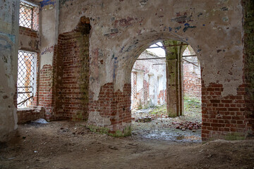 Fototapeta premium interior of the destroyed Orthodox church