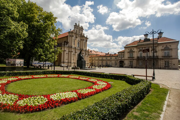 Fototapeta premium Monument to Cardinal Stefan Wyszynski in front of the Church of St Joseph of the Visitationists in Warsaw, Poland.
