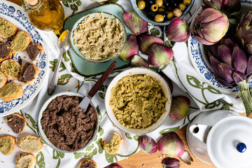 paté of olives and artichokes