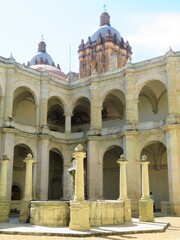 Fototapeta na wymiar Santo Domingo monastery in Oaxaca city, Mexico