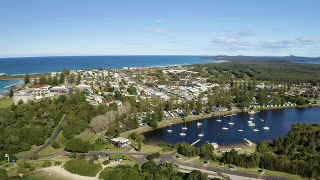 Wonderful Small Town by the Beach Yamba City Centre Right Panoramic Boats Part 01