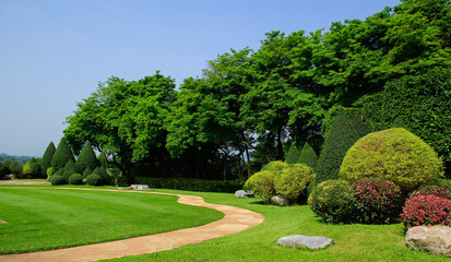 garden in the park