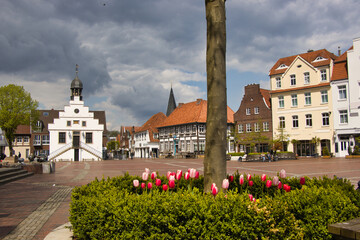 Innenstadt von Lingen mit Rathaus