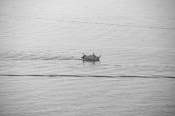 peschereccio sul mare ligure