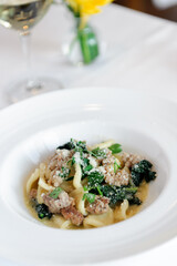 ショートパスタ　コンキリエ　シェル　ワイン