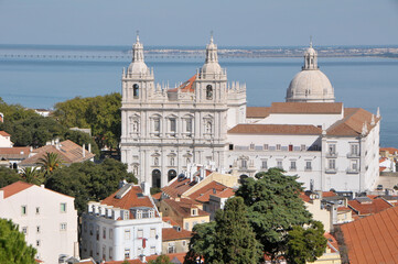 Fototapeta na wymiar Iglesia de de San Vicente de Fora en la ciudad de Lisboa, Portugal