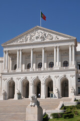 Fototapeta na wymiar Vista del edificio de la Asamblea de la República en la ciudad de Lisboa, Portugal