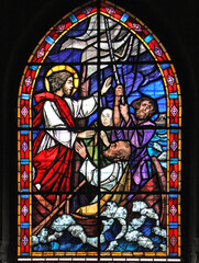 Cristo ferma la tempesta; vetrata della chiesa di San Cristoforo sul Naviglio Grande, Milano