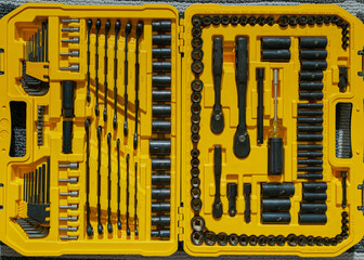 Caja de herramientas de trabajo juego de llaves y dados y allen