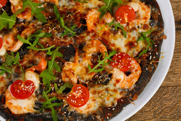 Pizza with prawns