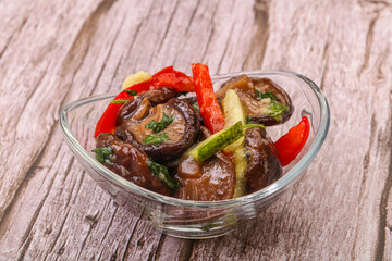 Marinated shiitake mushrooms with herbs