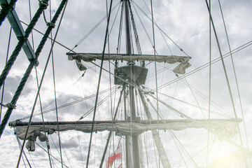 mast retracted from a 16th century spanish galleon
