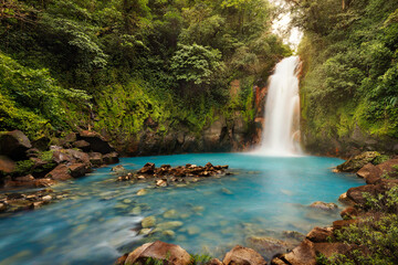 Volcan Tenorio Waterfall in the Jungle in Costa Rica - obrazy, fototapety, plakaty