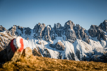 Ausblick auf die Berge Kalkkögel in den Alpen