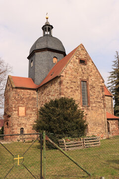 Dorfkirche in Reinsdorf bei Nebra an der Unstrut