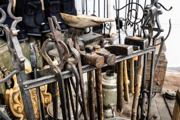tools and accessories for hand forging for metal 