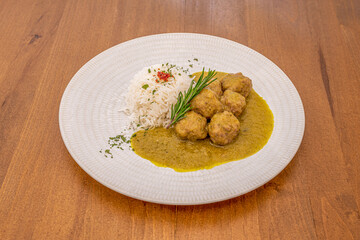 albóndigas bordelesa