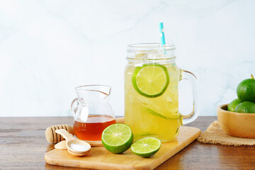 Honey and Salt Lemonade Drink, Healthy Lemonade