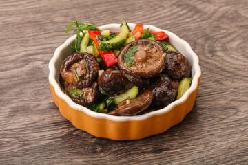 Marinated shiitake mushrooms with herbs