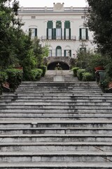 Fototapeta na wymiar Napoli - Villa Floridiana dalla scala panoramica