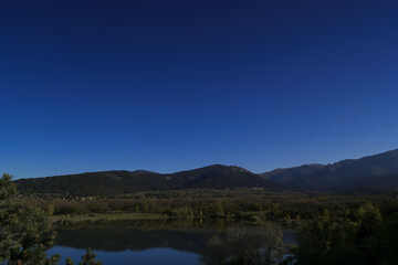 krajobraz góry niebo niebieskie natura szczyty skały © Piotr