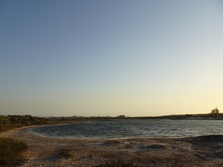 Fototapeta premium [Madagascar] Beach view illuminated by the setting sun in Andavadoaka