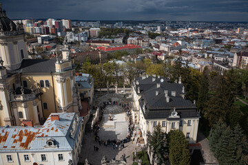 Obraz premium Aerial view on St. George's Cathedral in Lviv, Ukraine from drone. Consecration of Easter food, cakes, eggs
