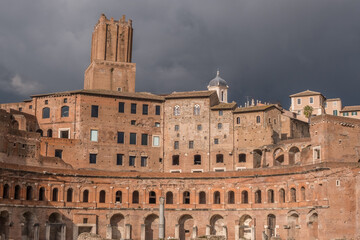 Fototapeta premium Beautiful view of Rome in Italy. Ancient historical ruins, famous monuments, alley's and streets.
