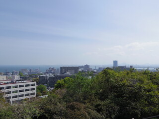 Fototapeta na wymiar 滋賀県大津市の街並みと琵琶湖