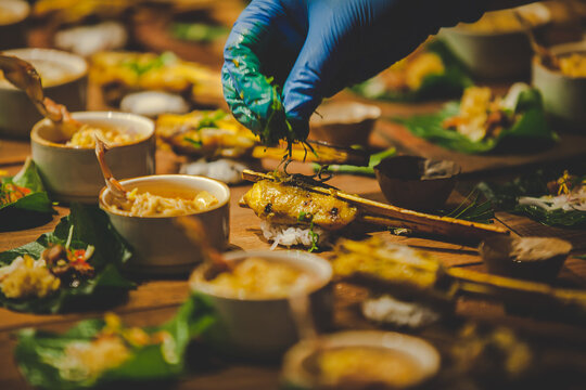 Chef Is Preparing Grilled Chicken On Top Of Sticky Rice And Lump Crab Meat In Craft Thai Style.