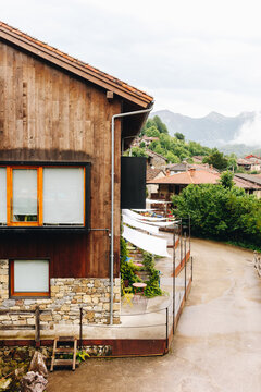 Rural accommodation in the small town Caleao, Asturias, within the Redes Natural Park, a Biosphere Reserve since 2001. Caleao, Asturias