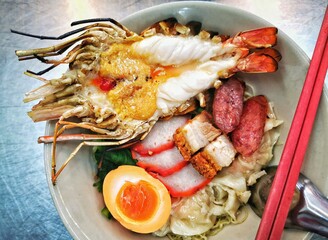 grilled shrimp with roast pork and egg