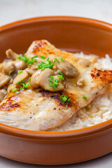 grilled turkey fillet with mushroom sauce and rice