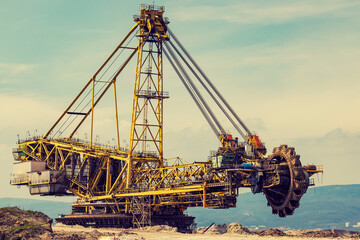 Coal mining machine near Most, Northern Bohemia, Czech Republic © Richard Semik