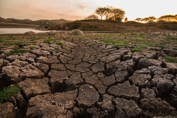 Image of the drought ground.Problems arising from global warming. - obrazy, fototapety, plakaty