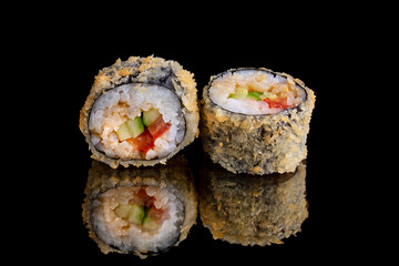 hot Roll Vega Tempura, with nut sauce, fresh avocado, fresh cucumber and fresh tomato