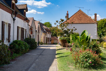 Fototapeta na wymiar street in a french village 