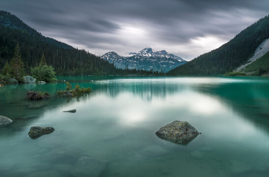 Joffre Lakes Provincial Park, Canada